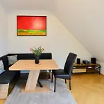 Modern Attic Flat With 2 Bedrooms