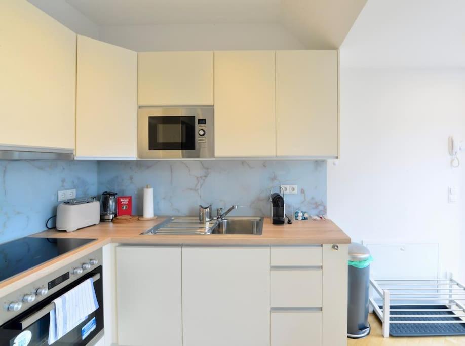 Apartment Modern Attic Flat With 2 Bedrooms *