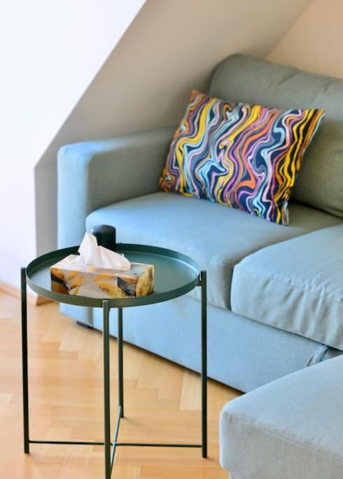 Modern Attic Flat With 2 Bedrooms * Wien